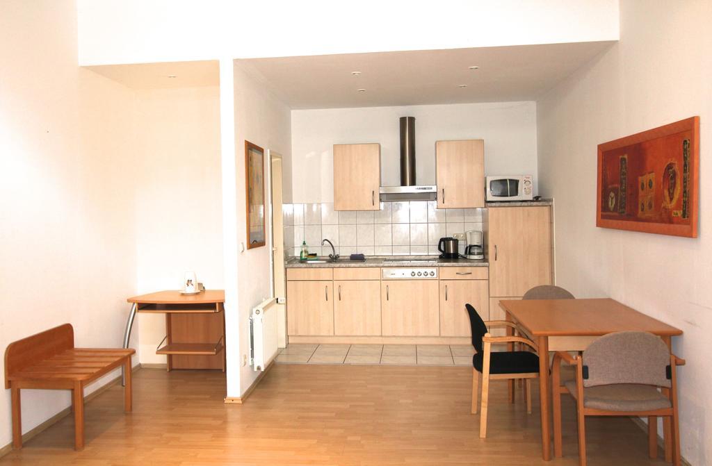Apartmenthaus Alt Graz Düsseldorf Chambre photo