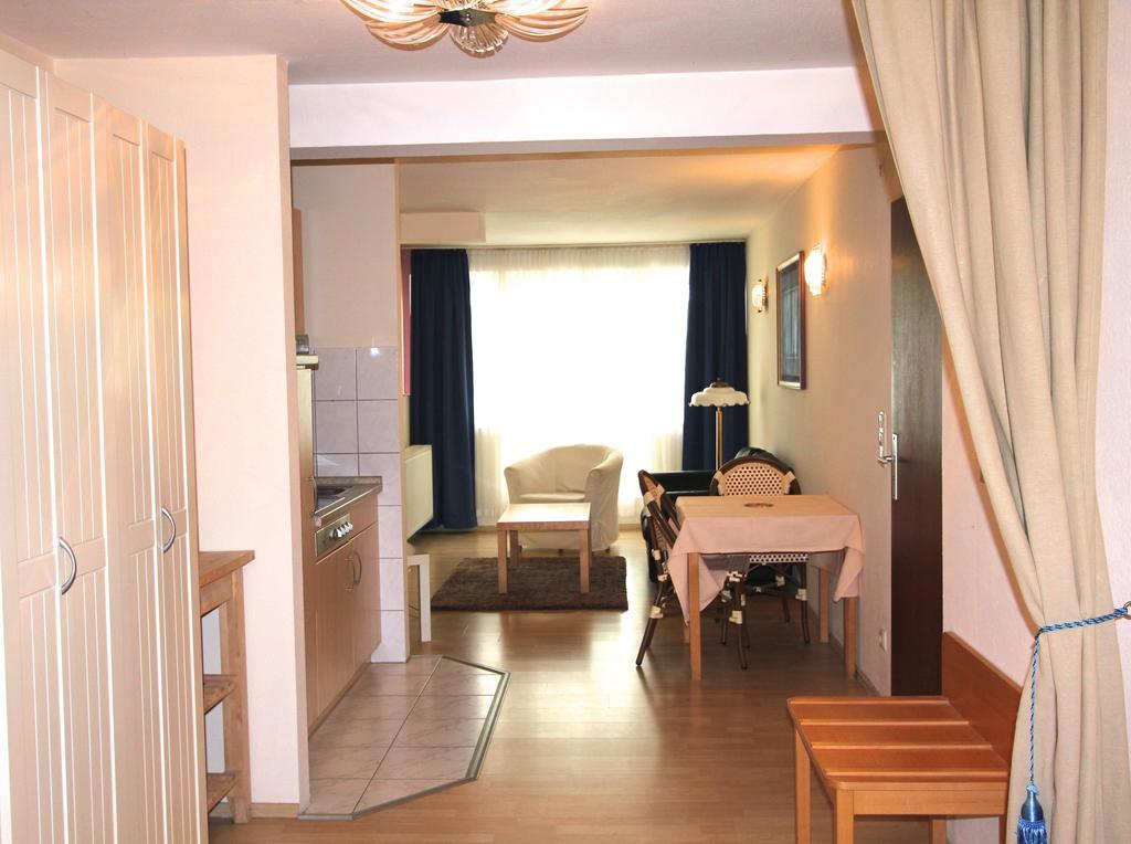 Apartmenthaus Alt Graz Düsseldorf Chambre photo