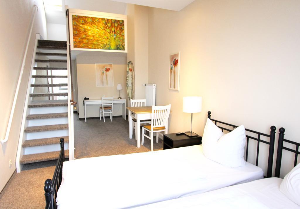Apartmenthaus Alt Graz Düsseldorf Chambre photo