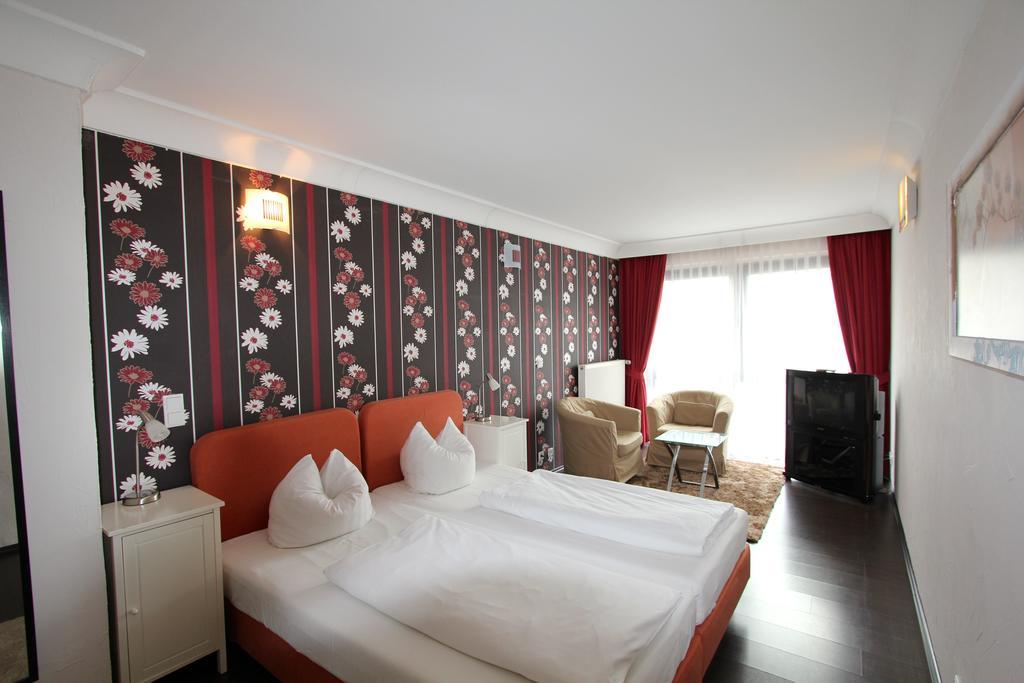 Apartmenthaus Alt Graz Düsseldorf Chambre photo