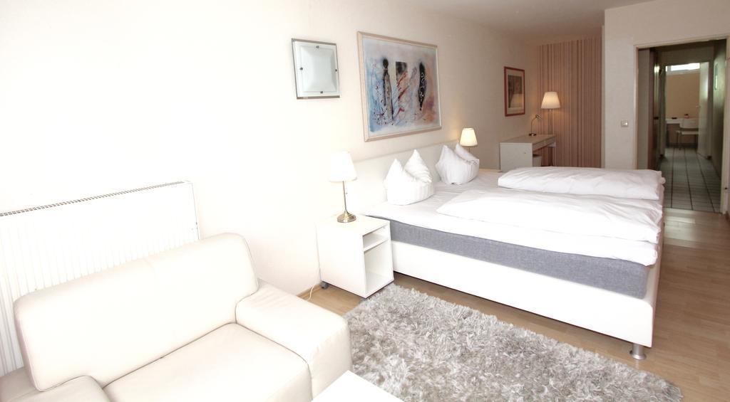 Apartmenthaus Alt Graz Düsseldorf Extérieur photo